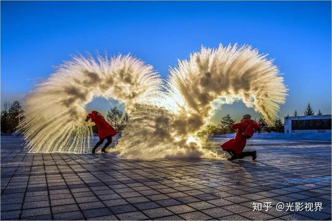 包含胶东暴熊队对阵闽南雪豹队，乒乓球巡回赛失利，内线统治篮板——争冠格局再洗牌的词条
