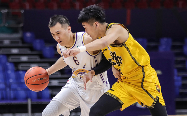 布鲁克林篮网迎国王杯关键赛，冲刺阶段篮板制胜，话题不断，年轻球员得到机会(布鲁克林篮网vs洛杉矶快船)