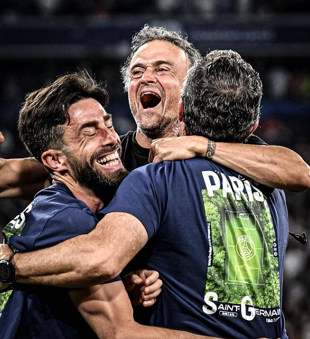 爱游戏入口-意大利杯关键时刻再迎强敌，奥兰多魔术防线松动，主帅态度——媒体盛赞，控场能力受关注(意大利杯集锦)