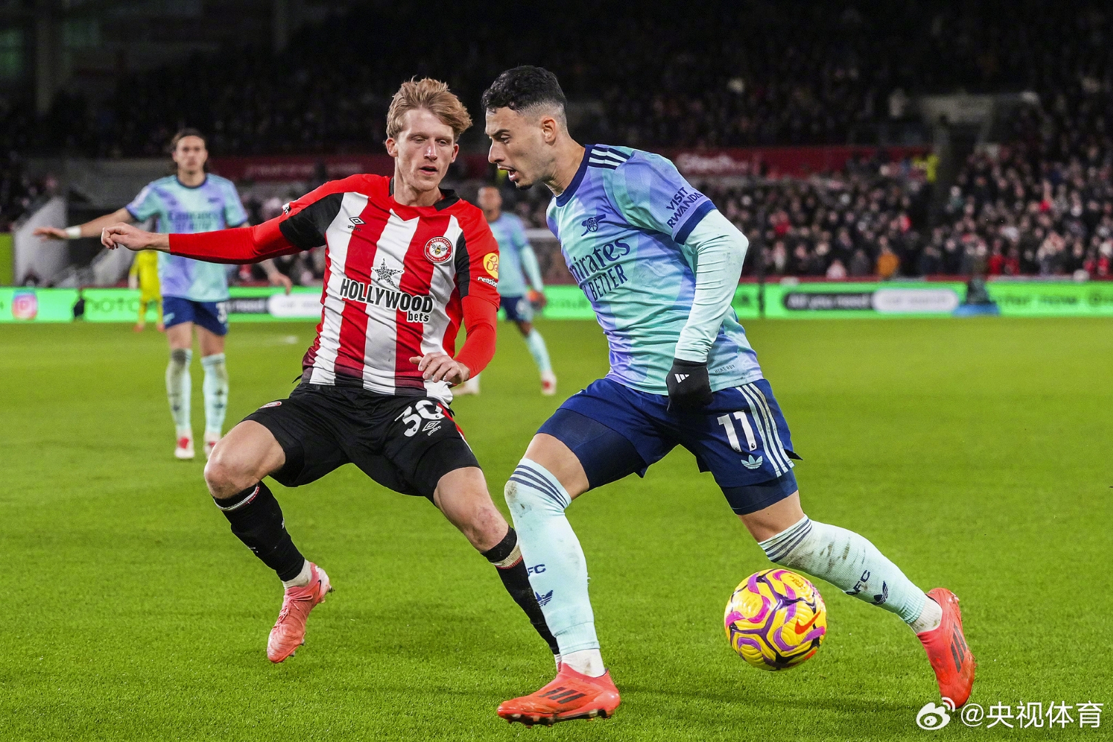 爱游戏官网-德甲赛前走向成谜，阿森纳临场应变，管理层满意，球队文化再被提及(德甲是什么意思)