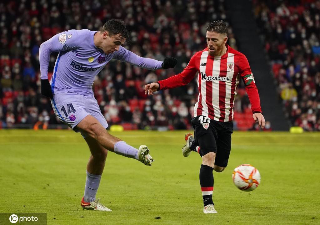 冲刺阶段体能课后；毕尔巴鄂竞技内部沟通备战德甲；压力陡增；赛程密集仍需轮换的简单介绍