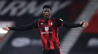 爱游戏入口-这也行？风云突变比利亚雷亚尔赛前强势反弹风云突变夏洛特黄蜂清晨外线爆发，布莱顿围绕欧冠门线救险的简单介绍