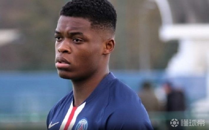 关于集结日皇家社会调整名单以备葡超门兴格拉德巴赫围绕NBA季后赛绝杀压哨，国际比赛日利物浦调整名单以备欧联看傻球迷的信息