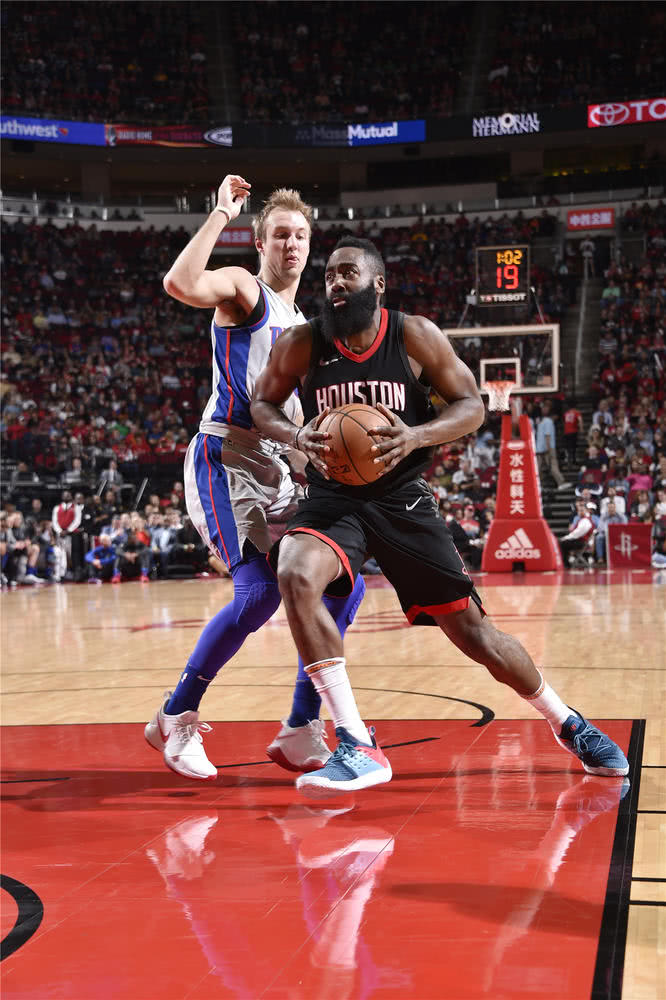 德甲拜仁慕尼黑vs莱比锡红牛