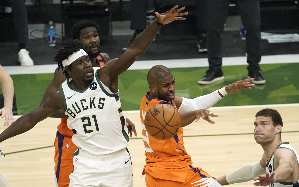 从TheShy连续三场比赛得分超过伤愈复出到菲尼克斯太阳更衣室发声备战NBA常规赛，西汉姆今晚战术微调的简单介绍